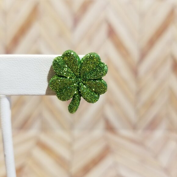 Four-Leaf Clover Stud Earrings, Light Green Sparkly - Picture 2 of 3
